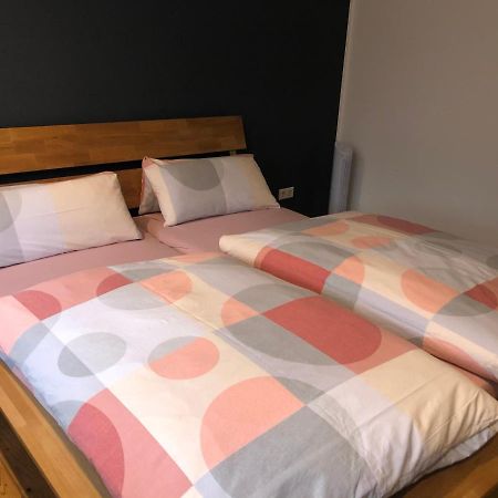 Ferienwohnung Zentrale Unterkunft In Dortmund City Exterior foto