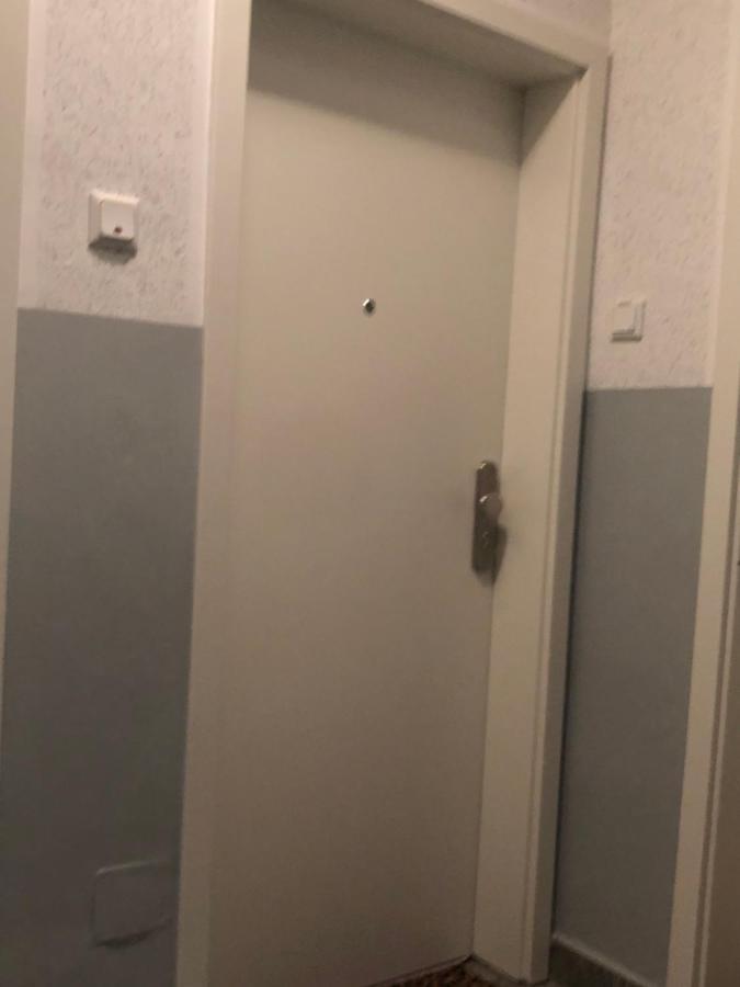 Ferienwohnung Zentrale Unterkunft In Dortmund City Exterior foto